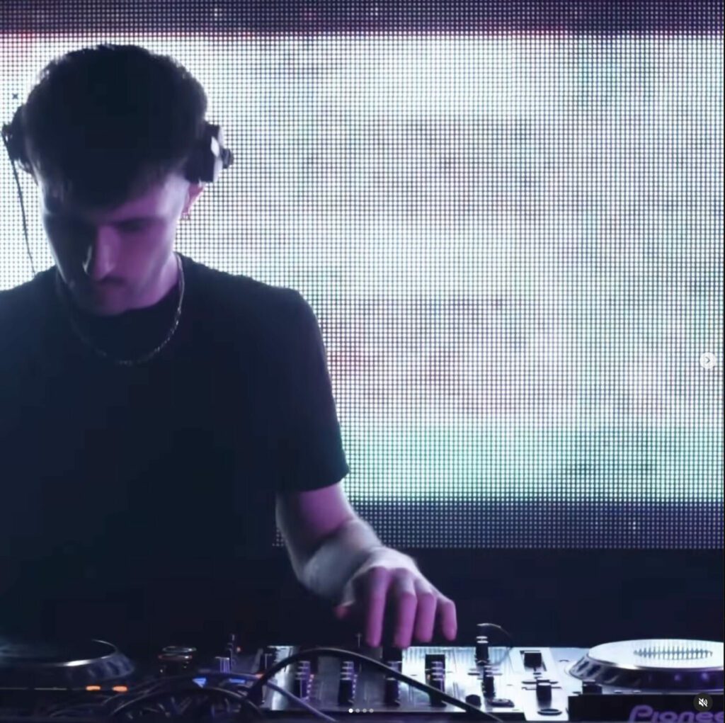 Screenshot 2023-10-02 at 15.02.10